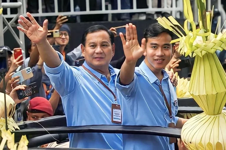 Bakal Capres dan Cawapres Pilpres 2024 Indonesia - Prabowo Subianto dan Gibran Rakabuming