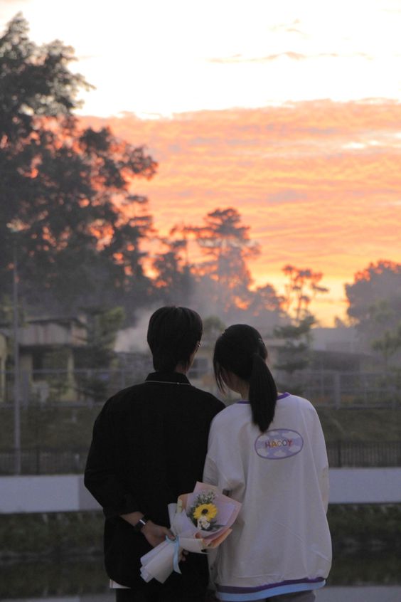 11 cara pacar makin sayang