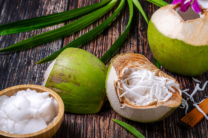 17 Terbaru Manfaat Daging Kelapa Muda Untuk Kesehatan Lambung